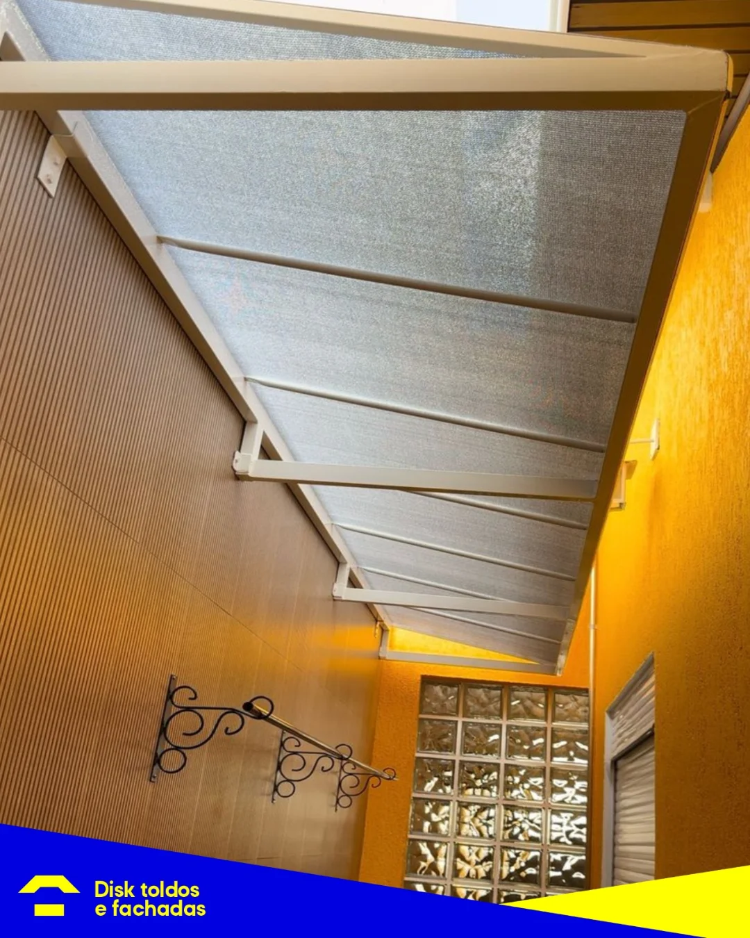 Toldo fixo com tela sombrite!